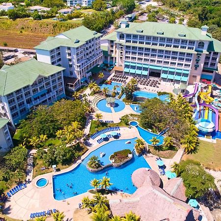 Gran Evenia Bijao Hotel Санта Клара Екстериор снимка Aerial view of the hotel