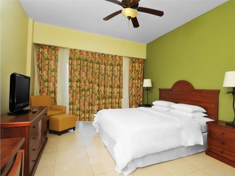 Gran Evenia Bijao Hotel Санта Клара Екстериор снимка A bedroom at the Hilton San Francisco Airport