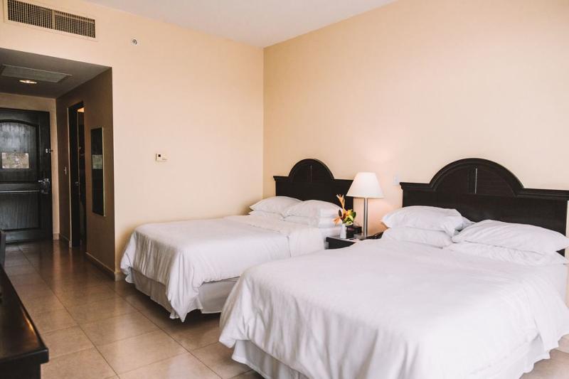 Gran Evenia Bijao Hotel Санта Клара Екстериор снимка A room at the hotel