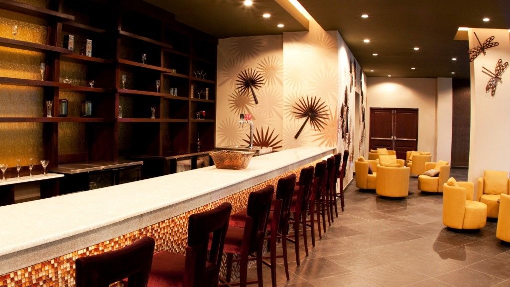 Gran Evenia Bijao Hotel Санта Клара Екстериор снимка The bar at the lounge